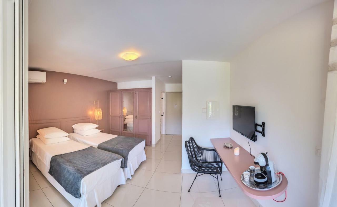 Hotel Pelican Schoelcher Exterior photo